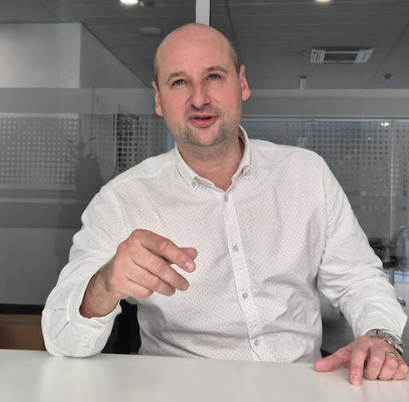 Polycom se iz avtomobilske industrije širi v strojegradnjo